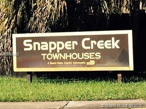 SNAPPER CREEK TOWNHOUSES - Residential