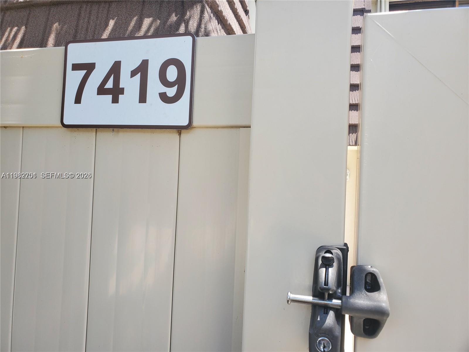 HERITAGE VILLAGE OF P B L - Residential