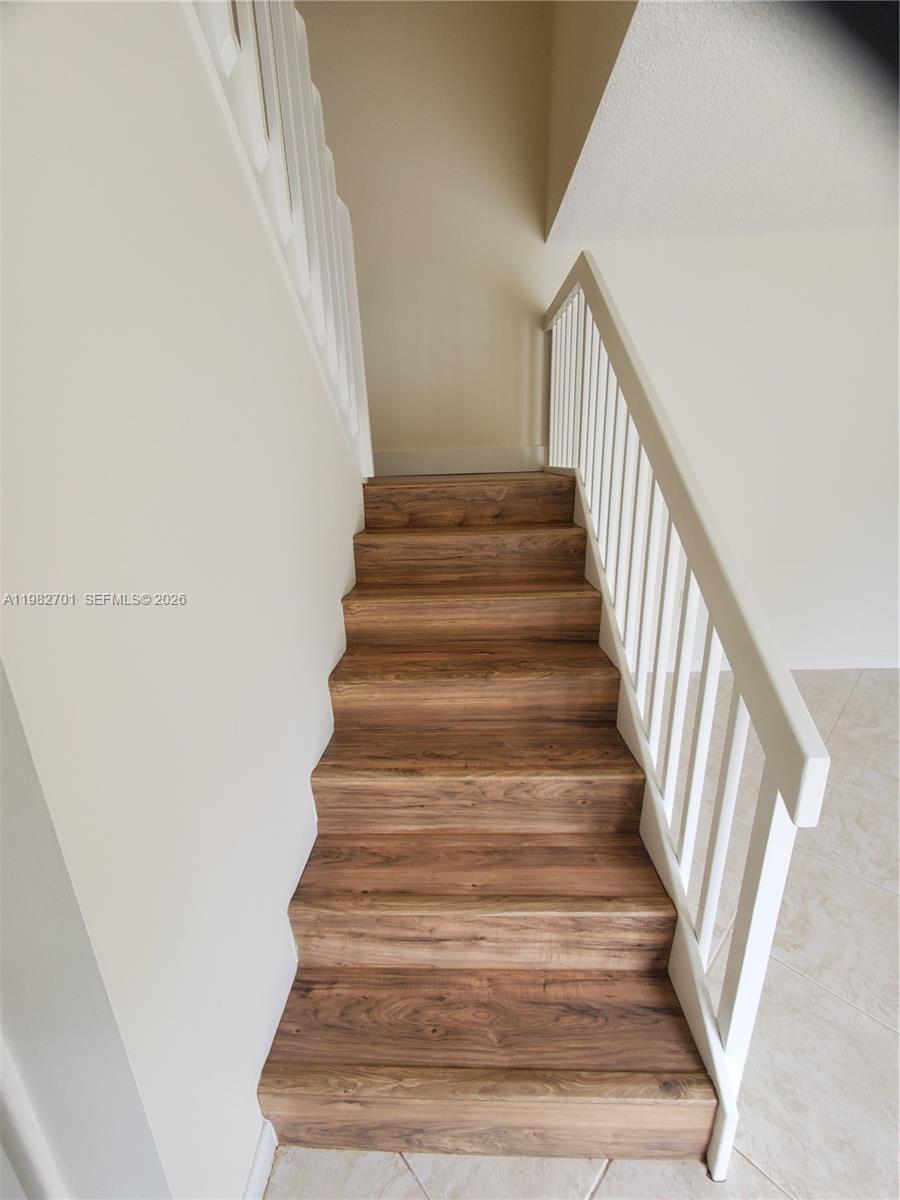 HERITAGE VILLAGE OF P B L - Residential