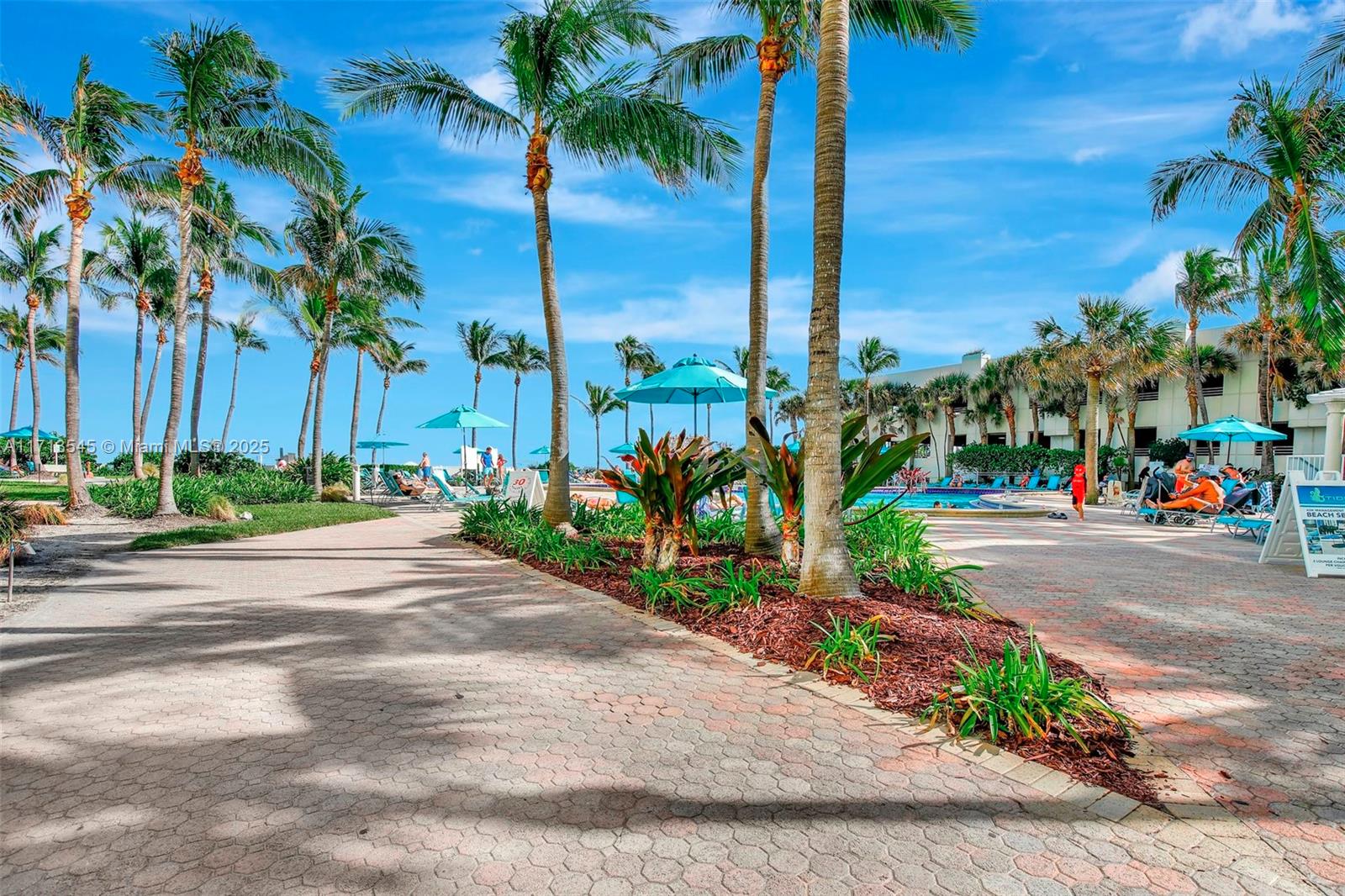 TIDES ON HOLLYWOOD BEACH - Residential