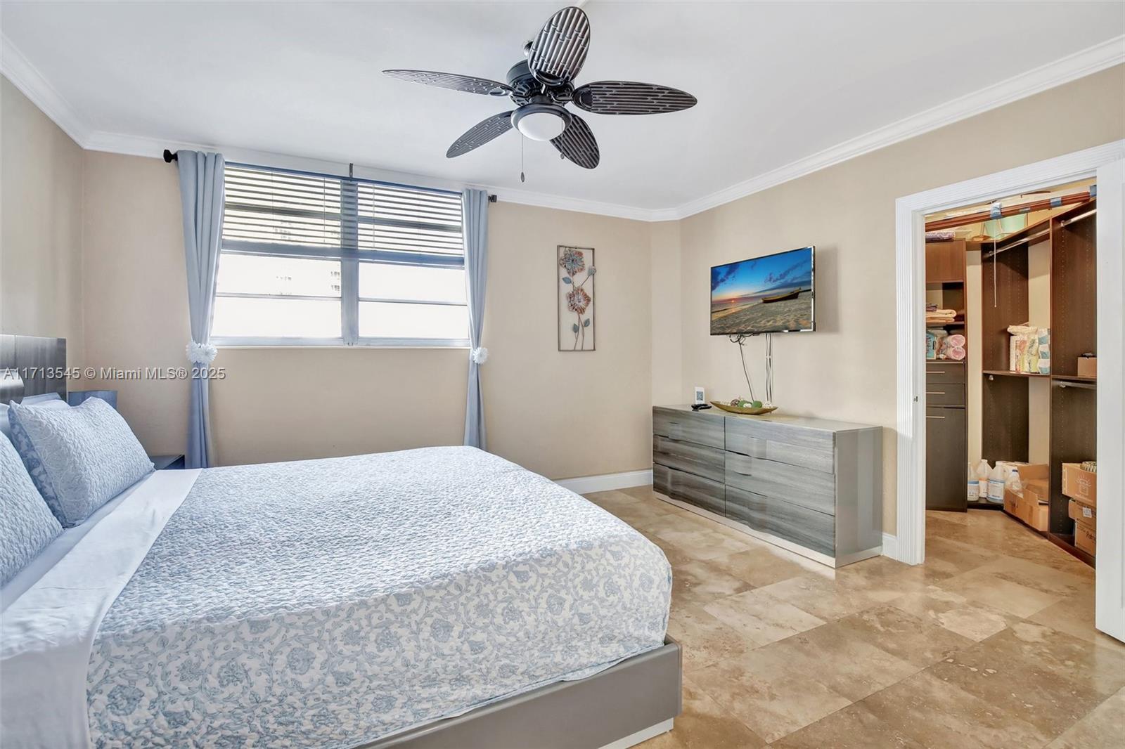 TIDES ON HOLLYWOOD BEACH - Residential