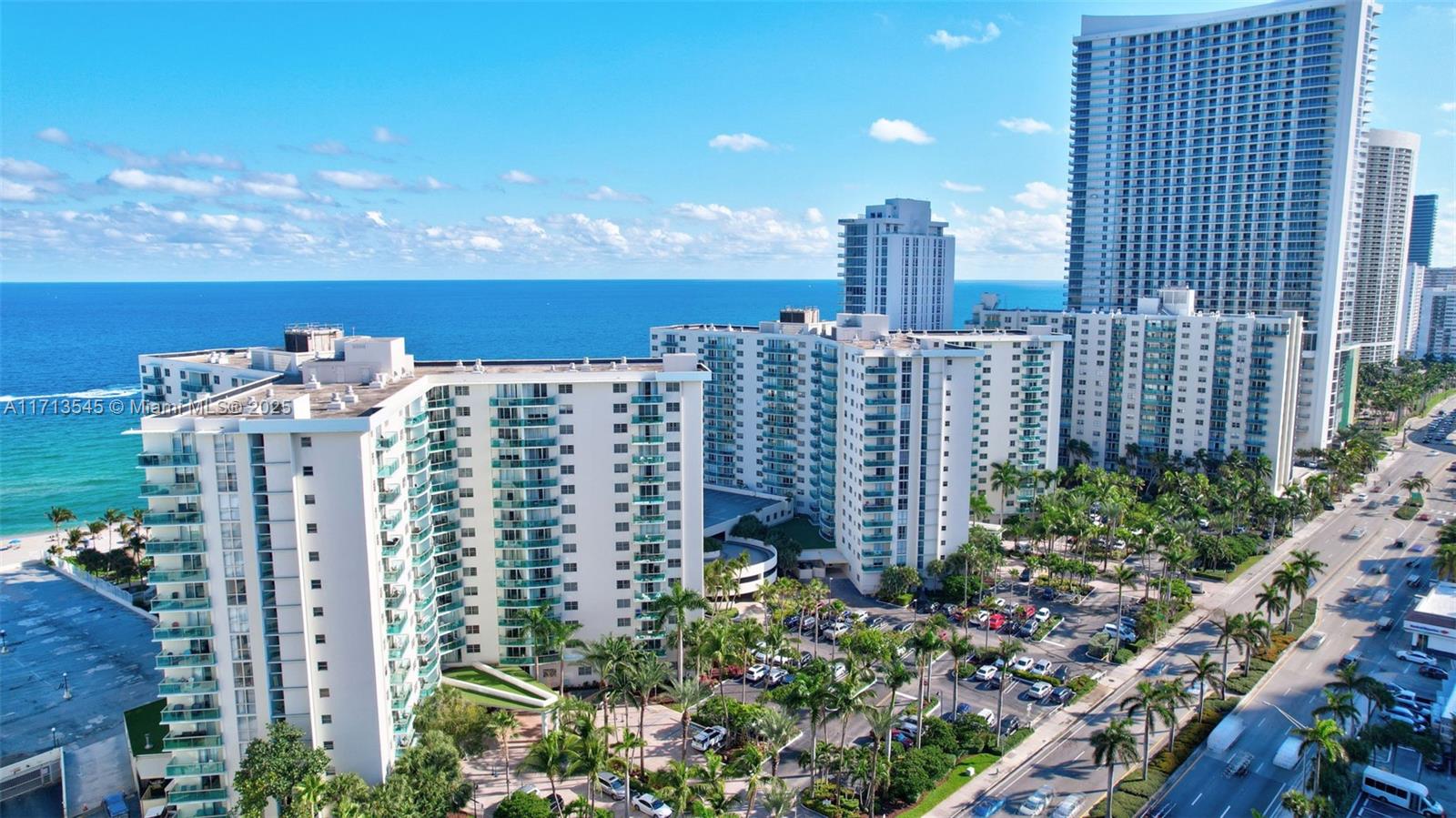 TIDES ON HOLLYWOOD BEACH - Residential
