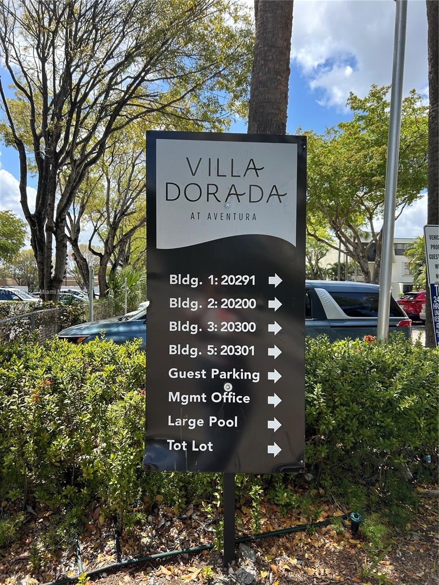 20200 W Country Club Dr 101
