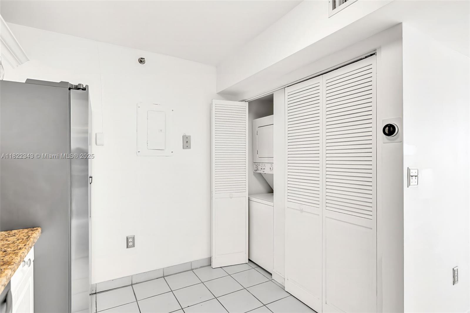 MARBELLA CONDO - Residential