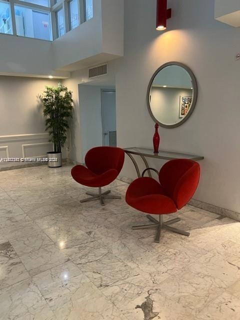 MARBELLA CONDO - Residential