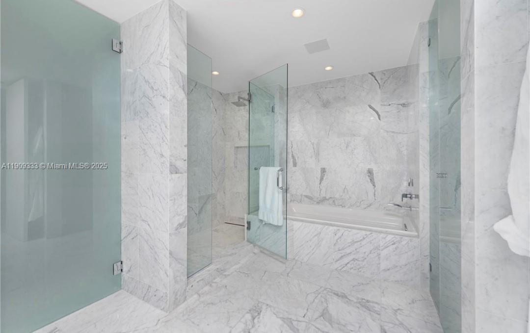 ALTOS DEL MAR NO. 5 - Residential