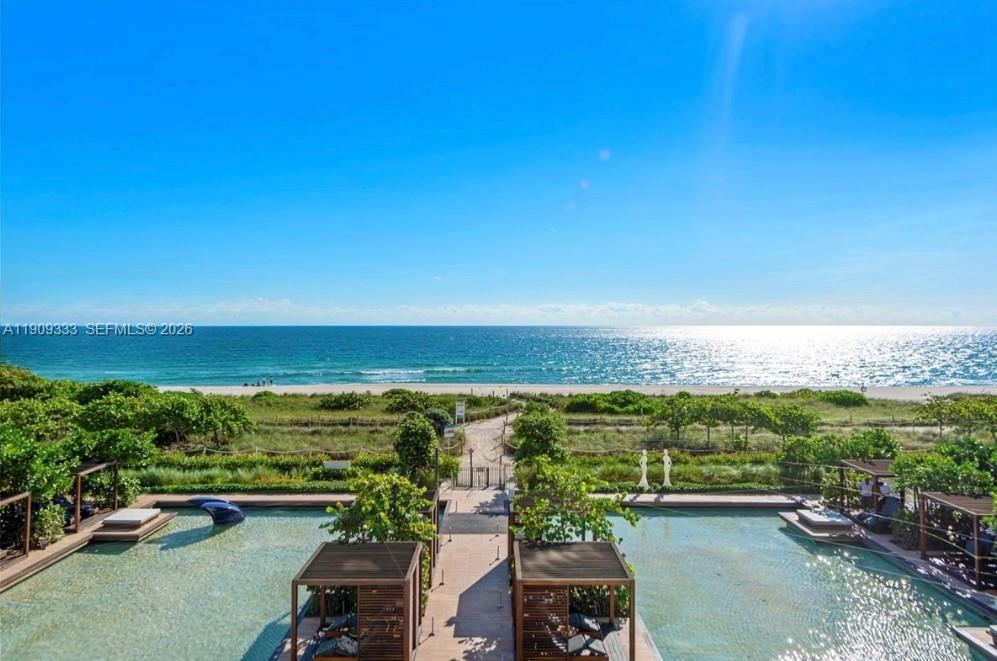 ALTOS DEL MAR NO. 5 - Residential