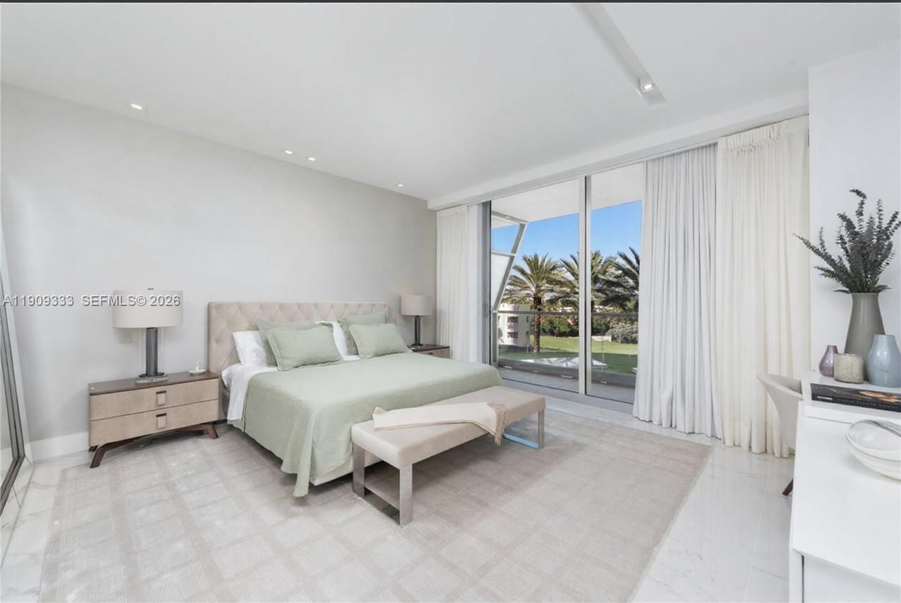 ALTOS DEL MAR NO. 5 - Residential