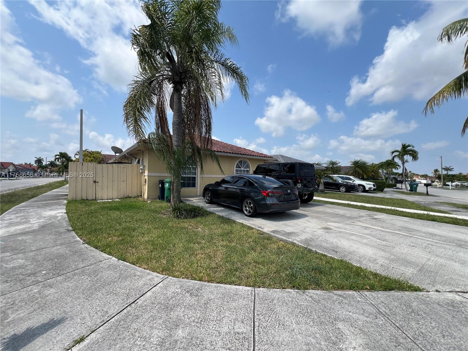 "UNAPPROVED SHORTSALE " Cash only. The roof has active leaks. This is a great opportunity to buy this 3 Beds | 2 baths home, zero lot, with a pool in a quiet area. The property needs work. Short-sale is contingent on bank approval. The lender will set the final price.