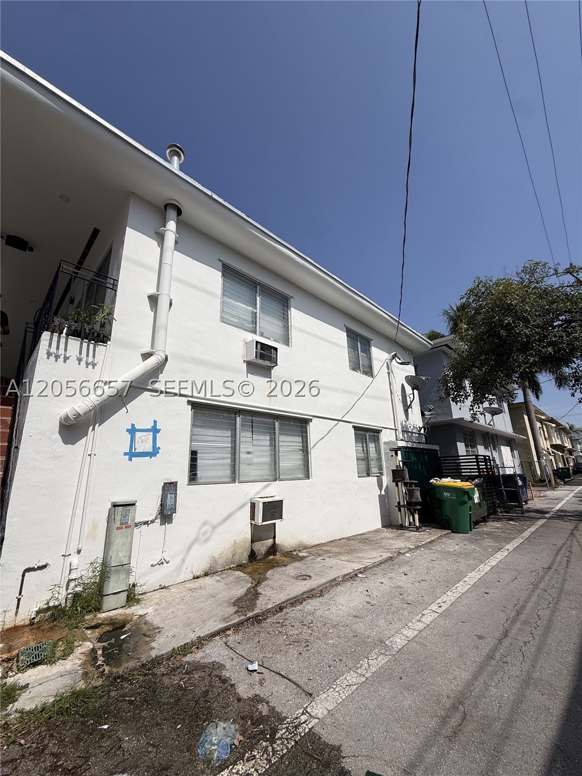 934 Meridian Ave
