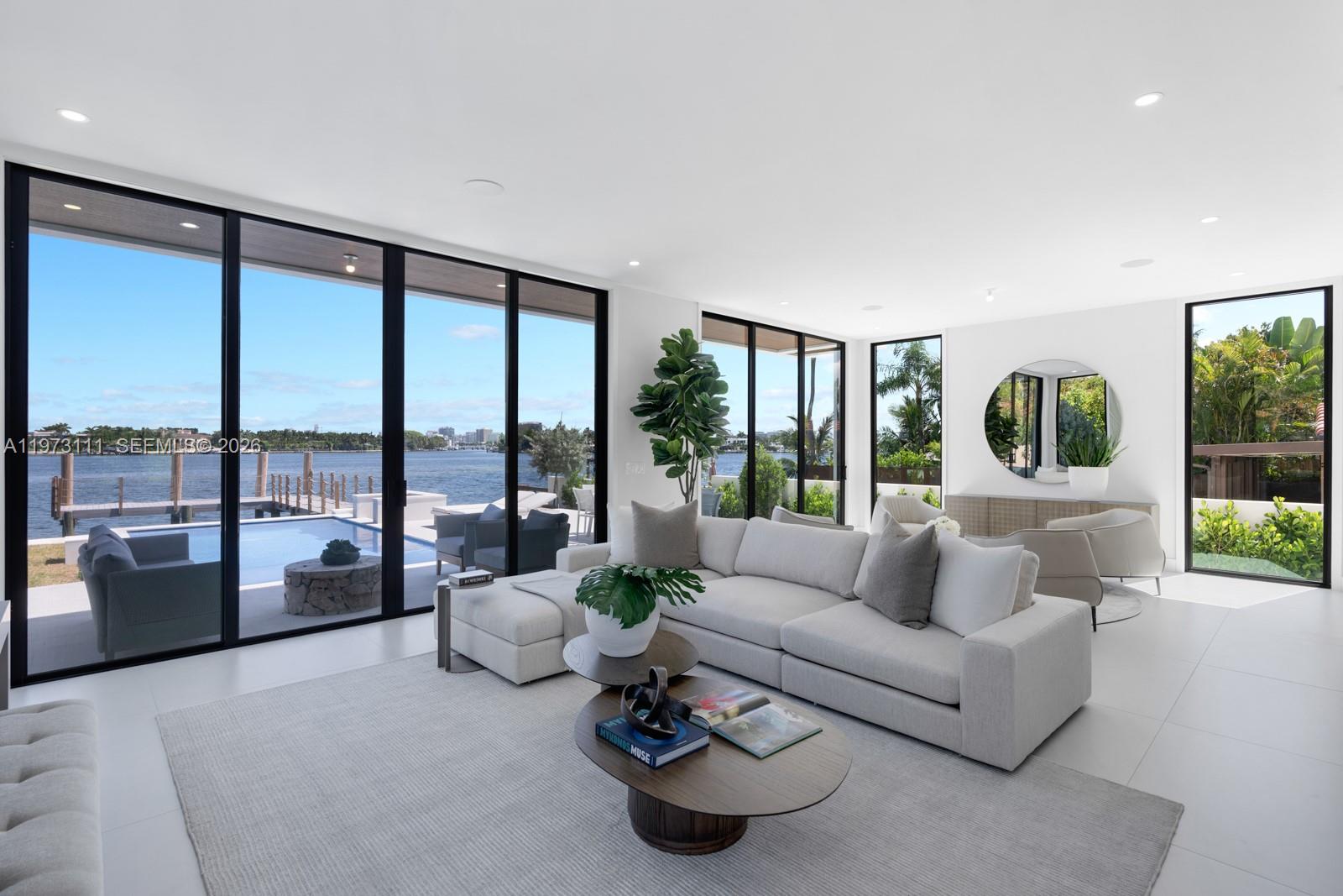 BISCAYNE BEACH-2ND ADDN - Residential