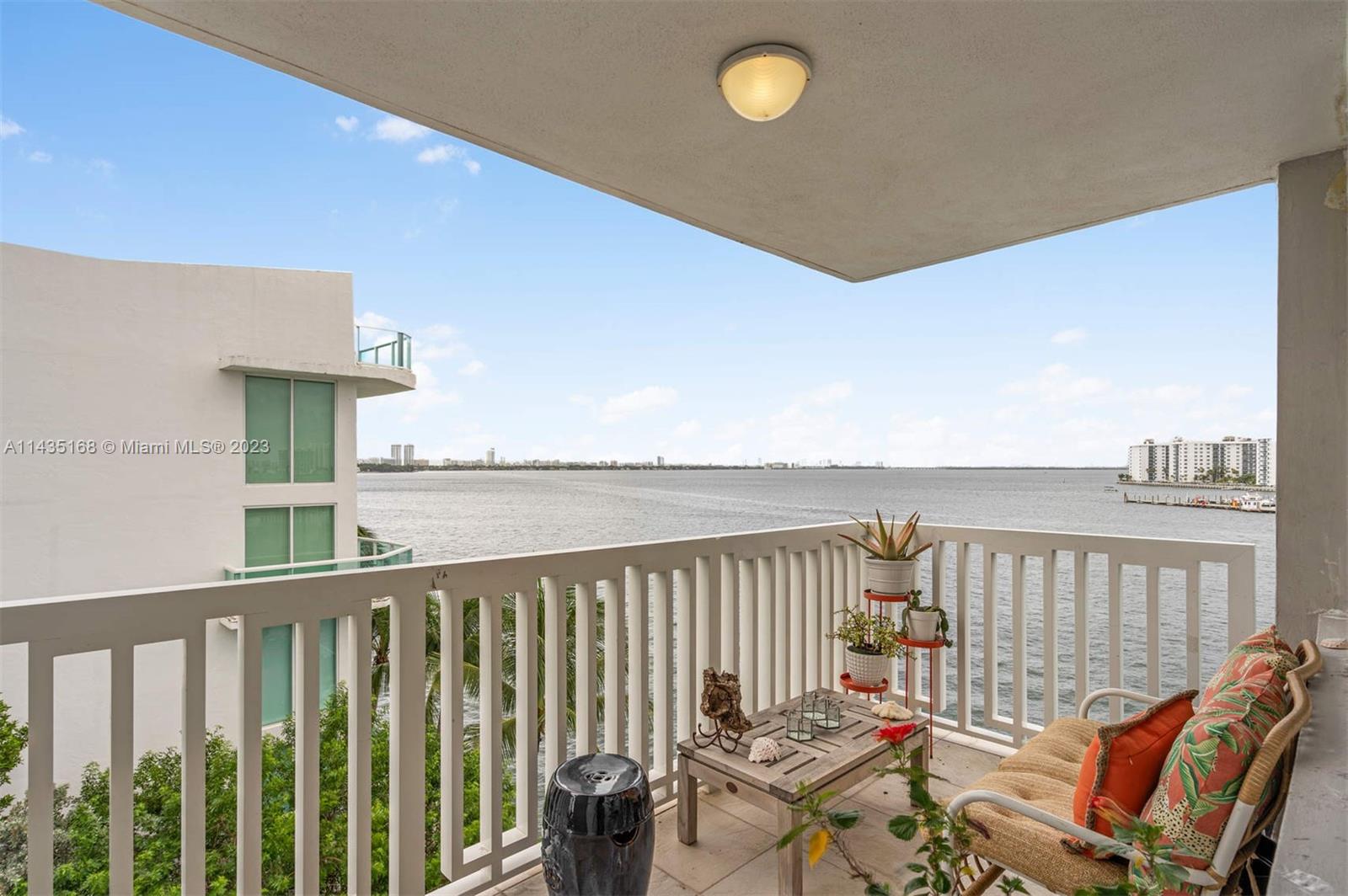 VILLA BAY VISTA CONDO - Residential