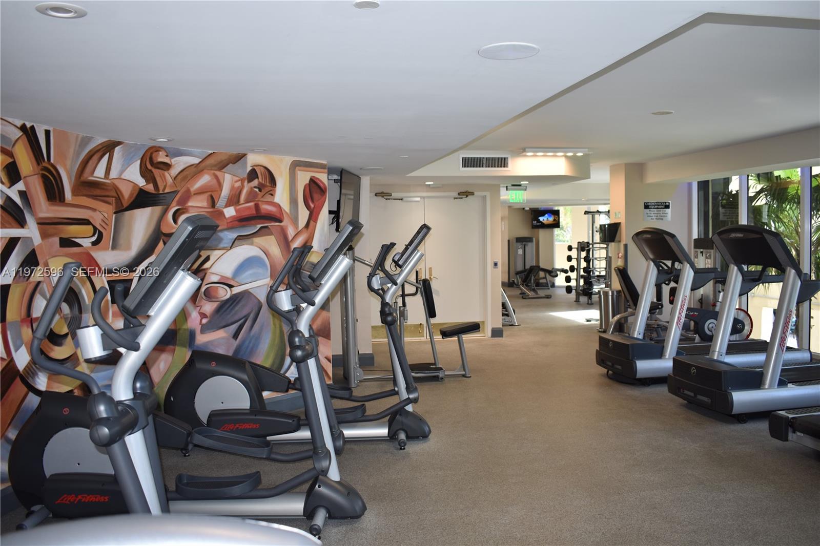 THE PINNACLE CONDO - Residential