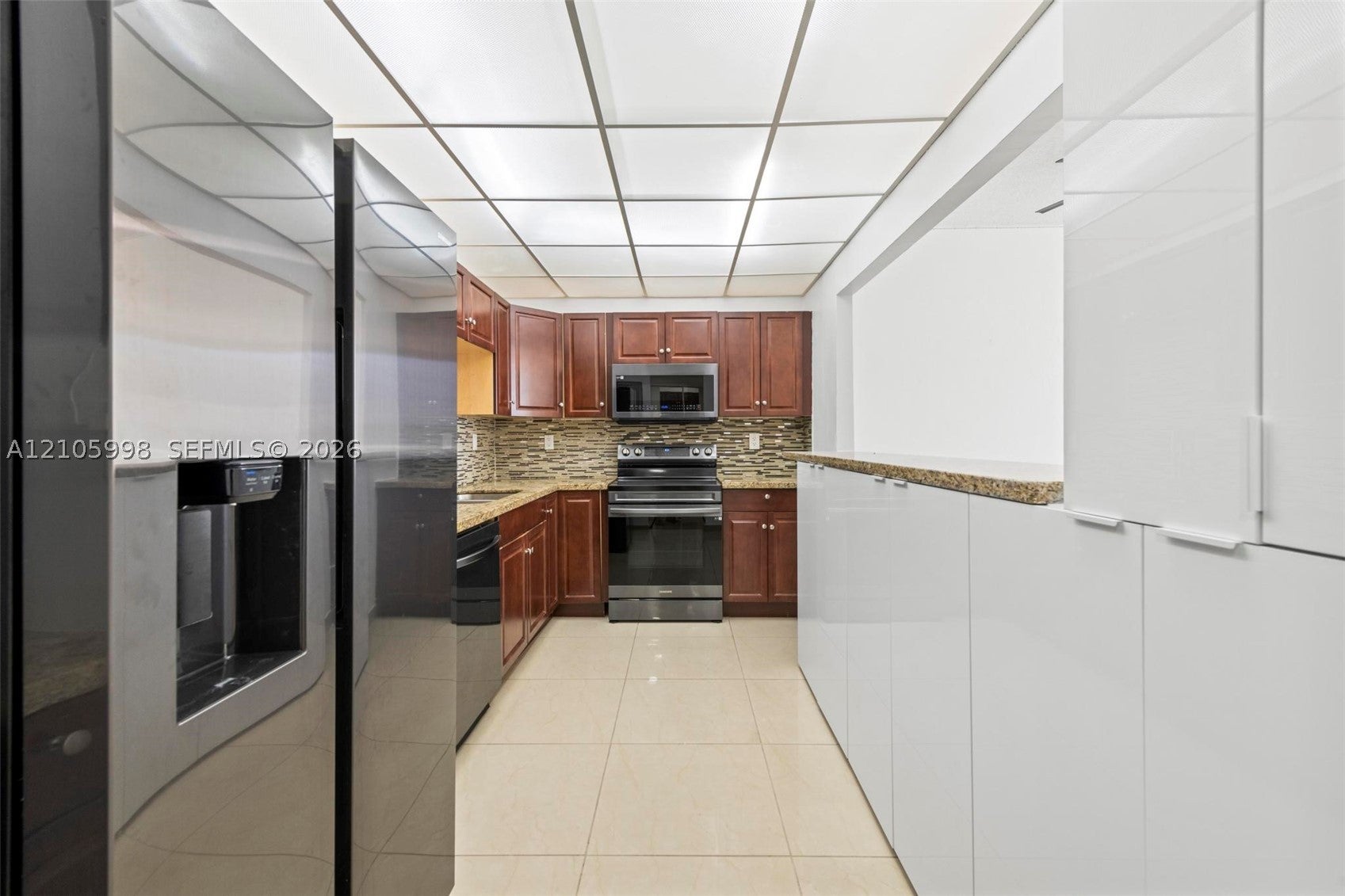 19380 Collins Ave PH-6
