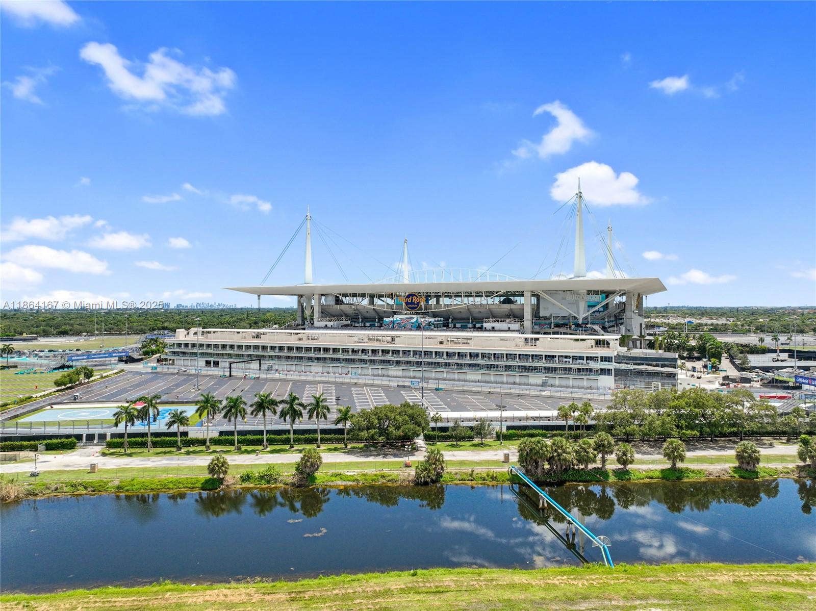 LAKE LUCERNE SEC 3 - Residential