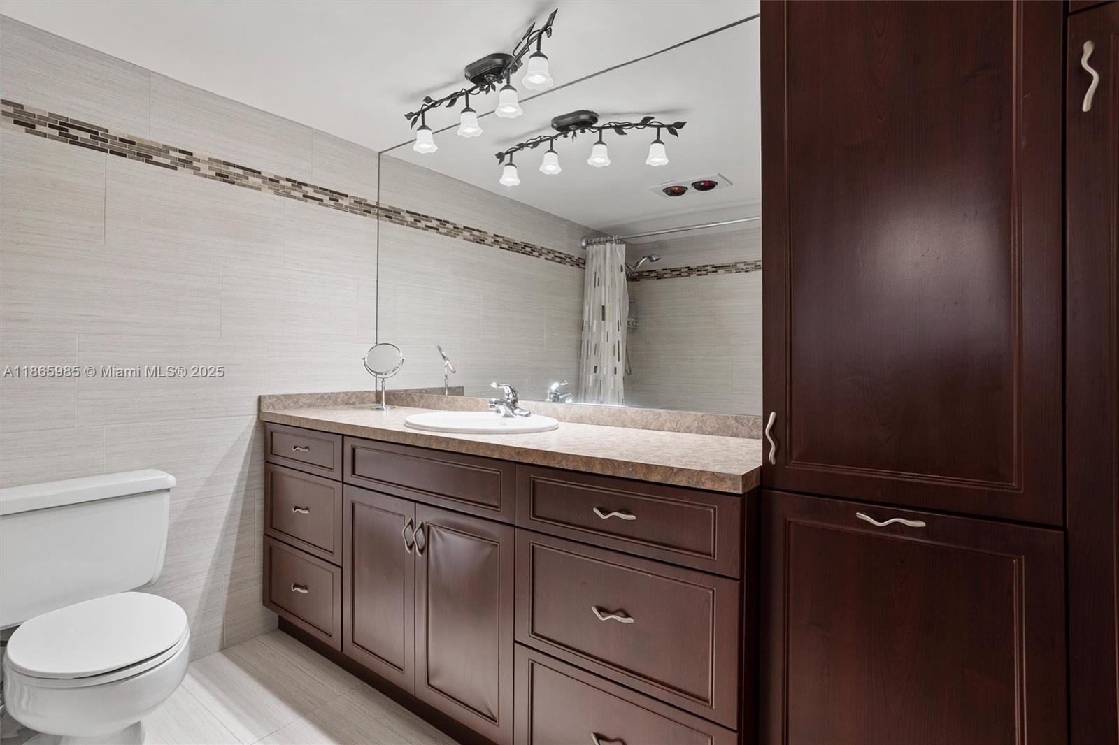 NO 42 PALM-AIRE COUNTRY C - Residential