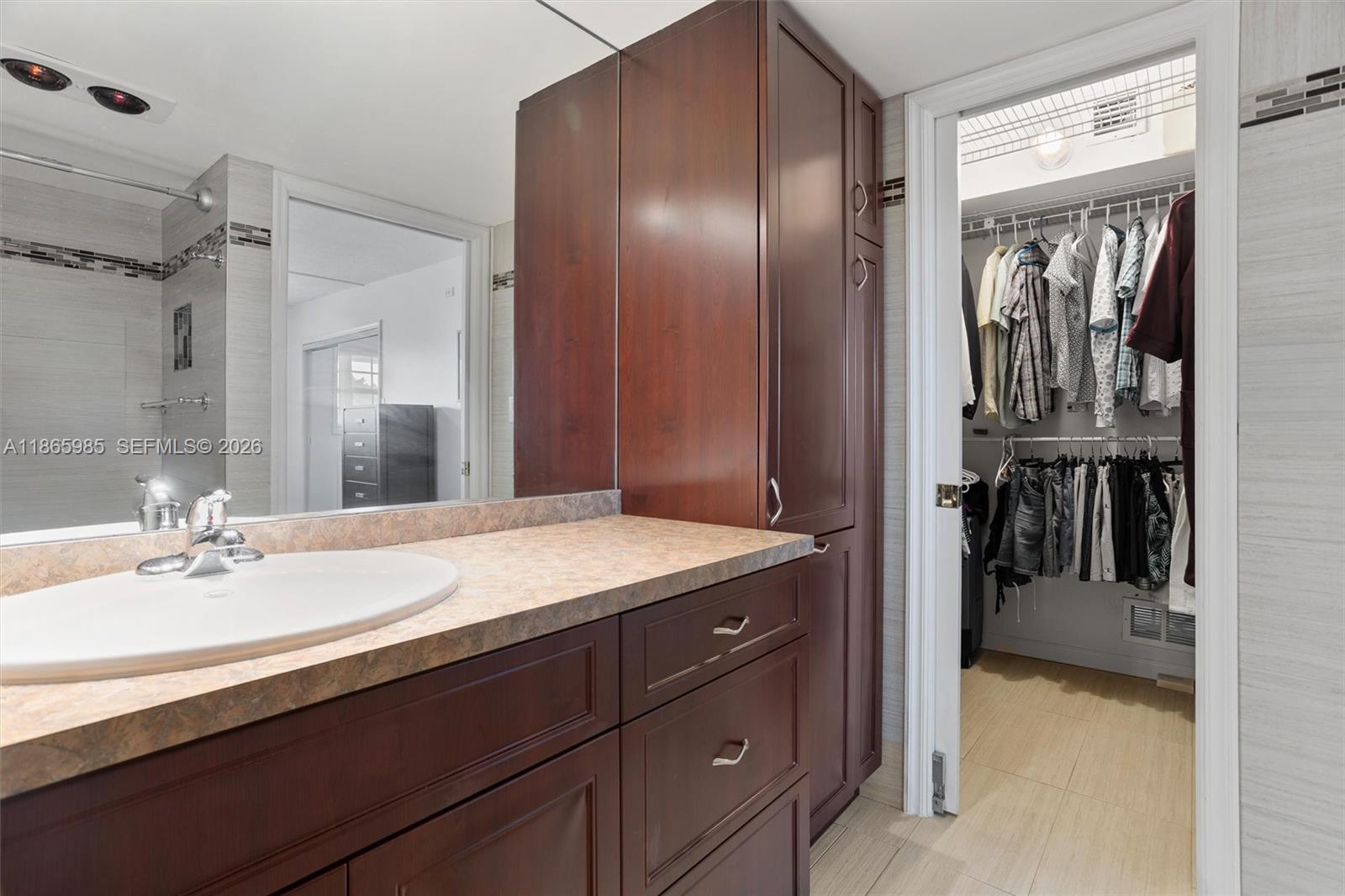 NO 42 PALM-AIRE COUNTRY C - Residential