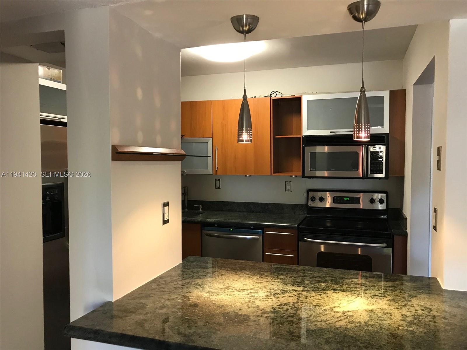 NOB HILL WEST CONDO - Residential