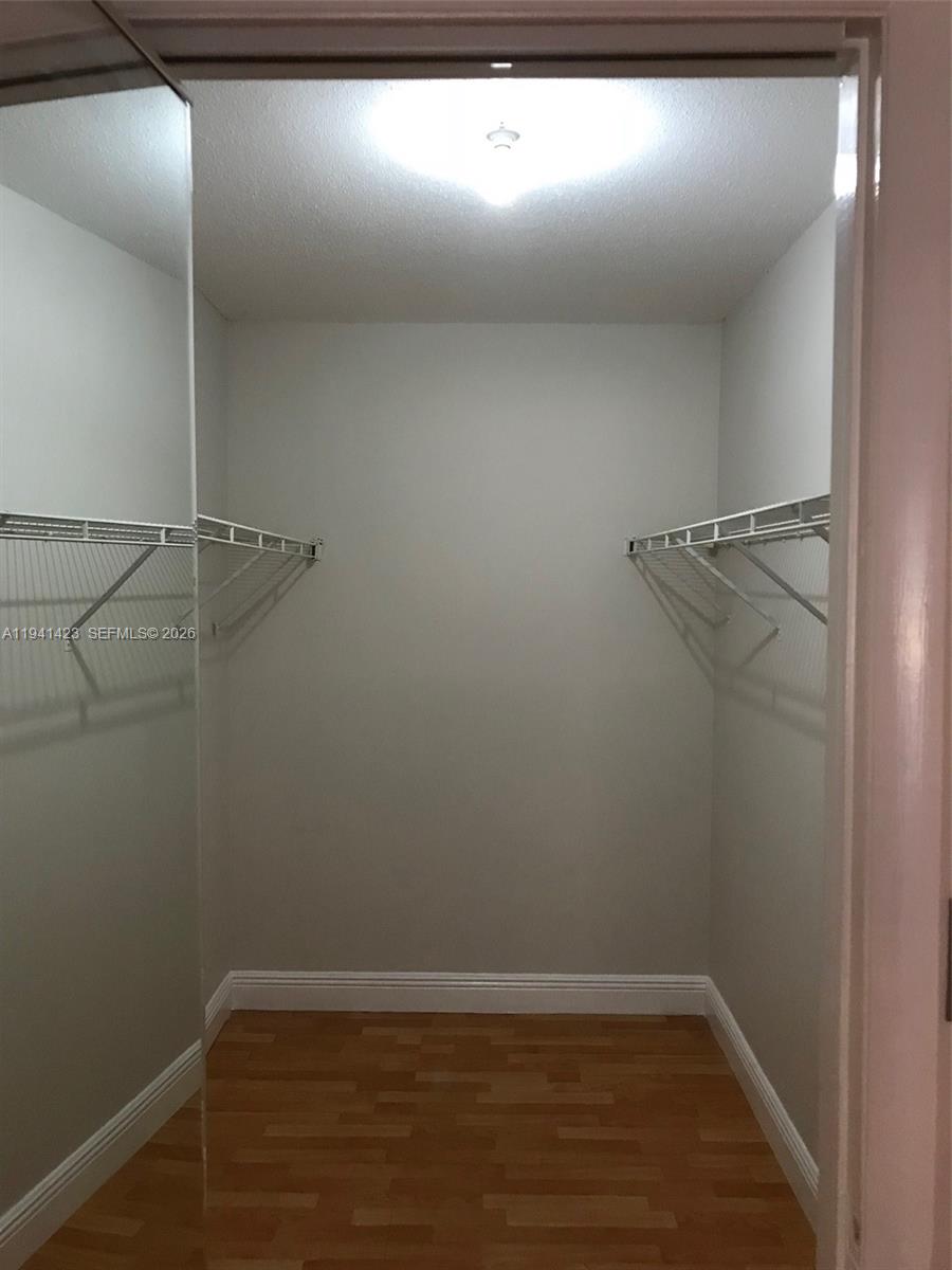 NOB HILL WEST CONDO - Residential