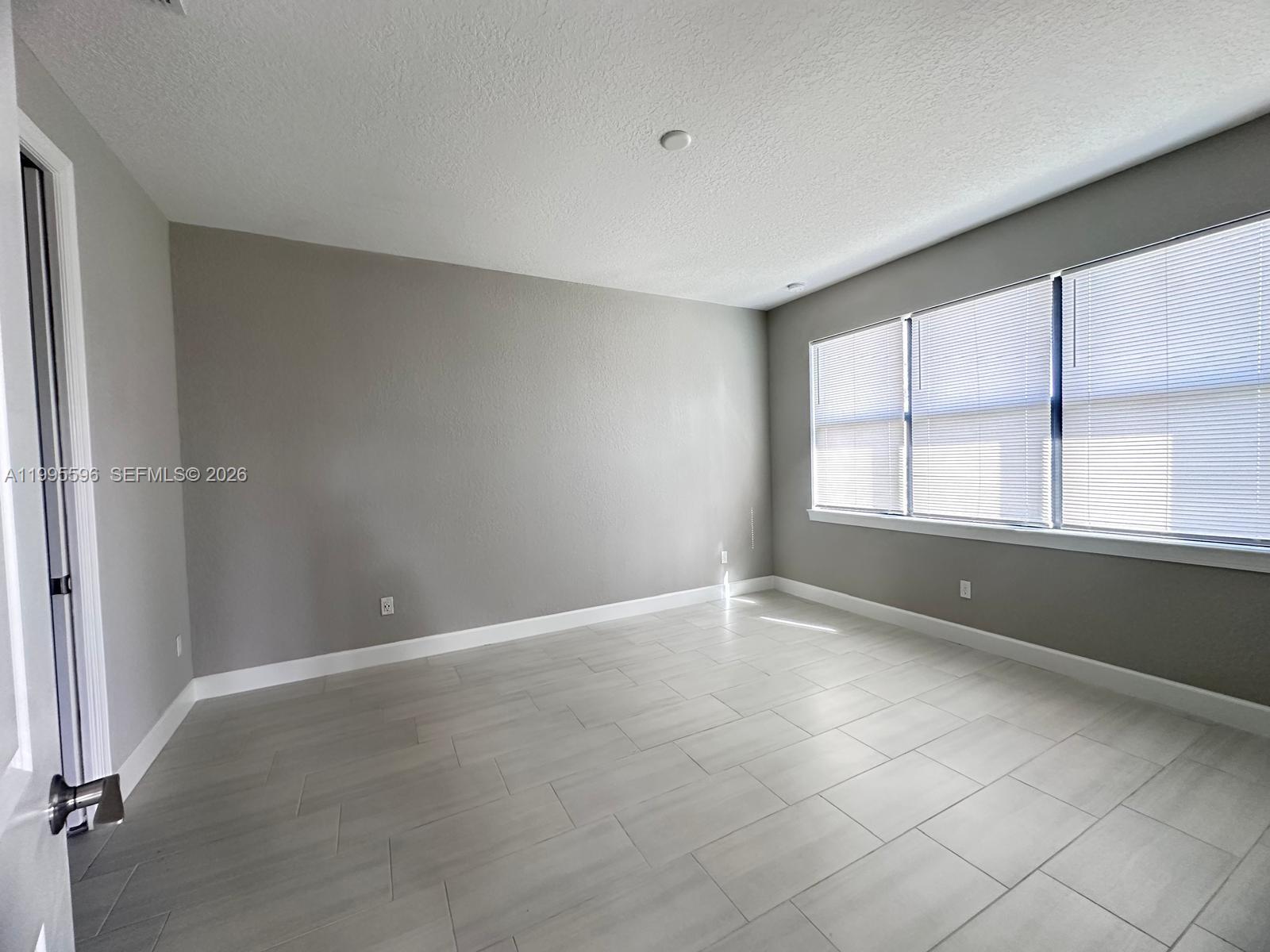 PRESERVE AT WATERWAY VILL - Residential Lease