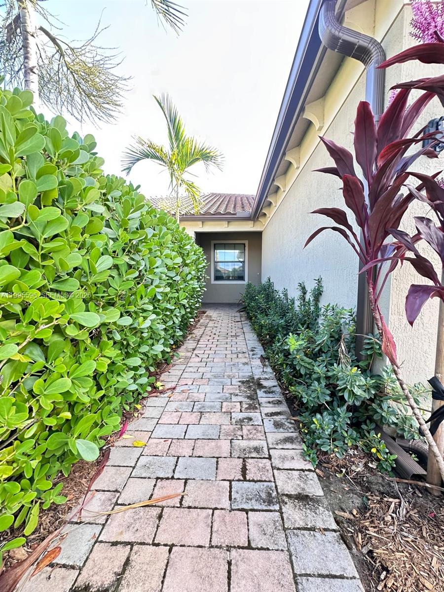 PRESERVE AT WATERWAY VILL - Residential Lease