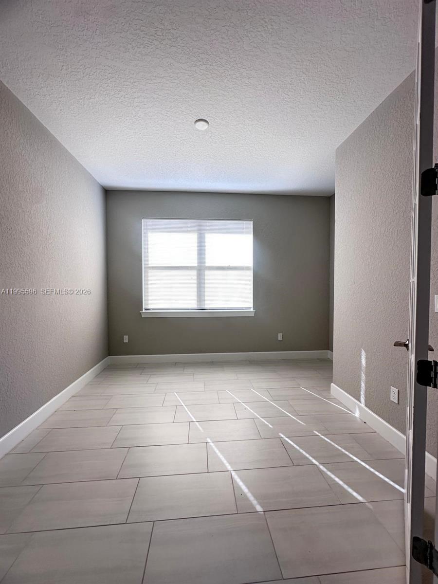 PRESERVE AT WATERWAY VILL - Residential Lease