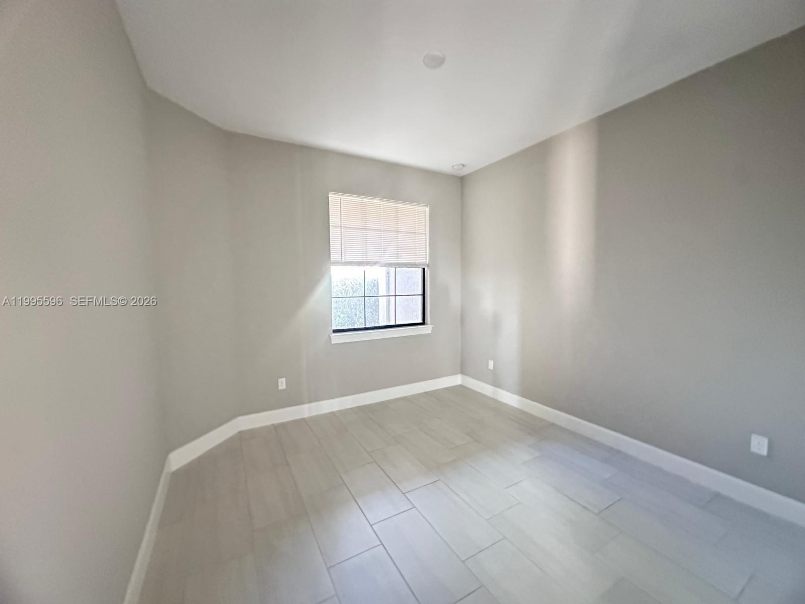 PRESERVE AT WATERWAY VILL - Residential Lease