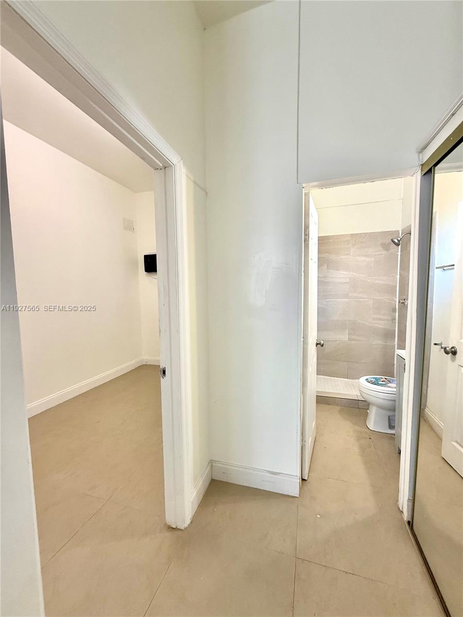 HOLLYWOOD PARK - Residential Income