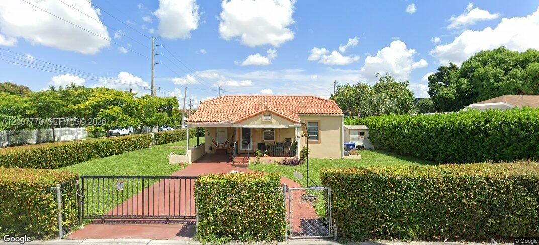 GOLF COURSE PARK - Residential