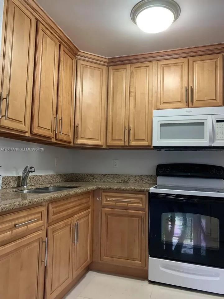 GOLF COURSE PARK - Residential