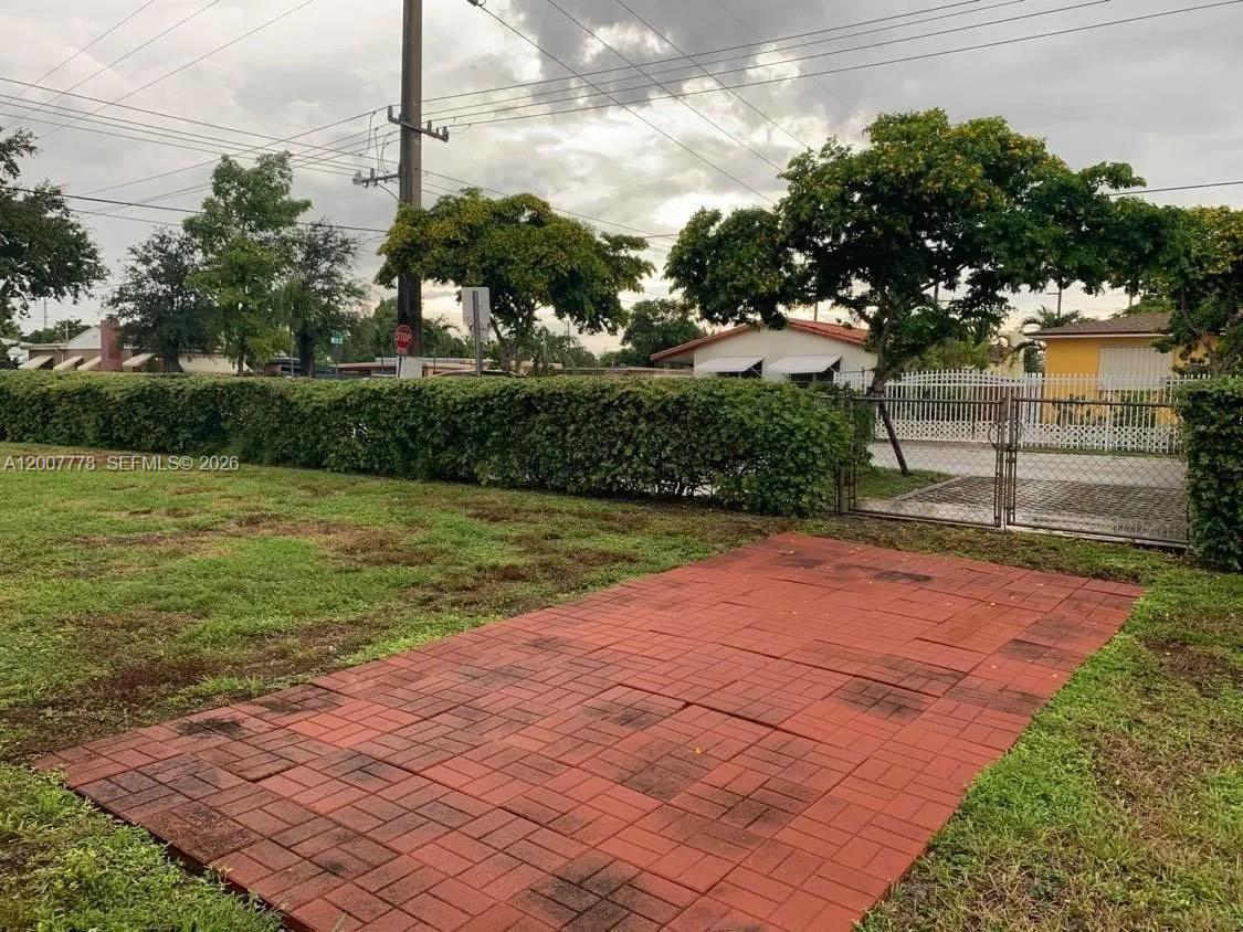 GOLF COURSE PARK - Residential