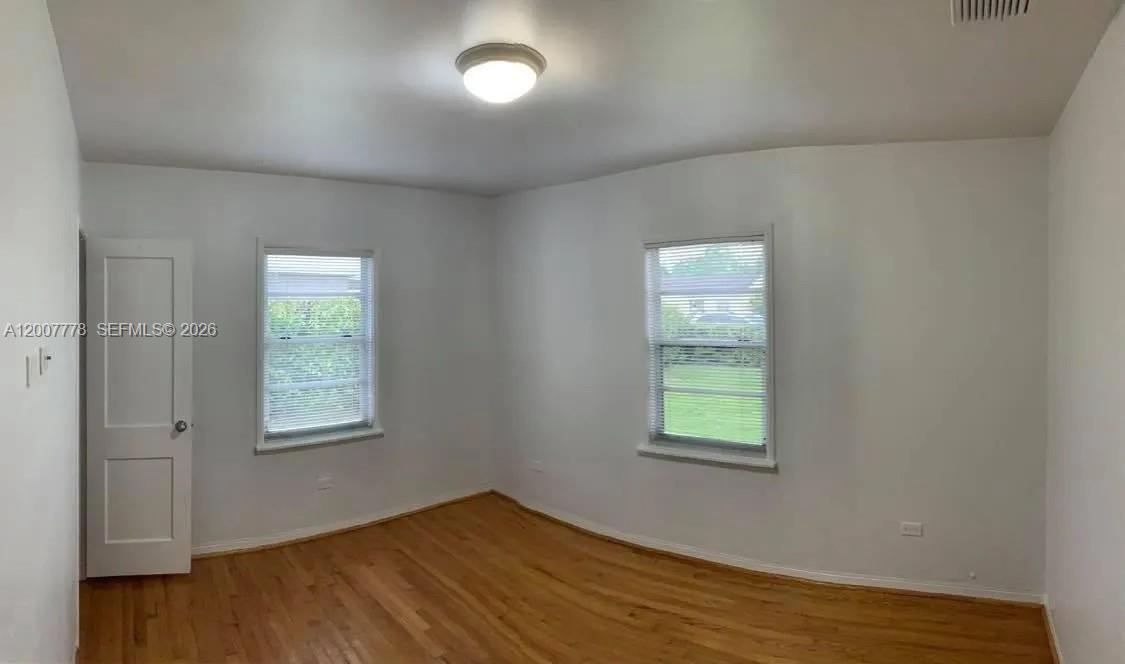 GOLF COURSE PARK - Residential