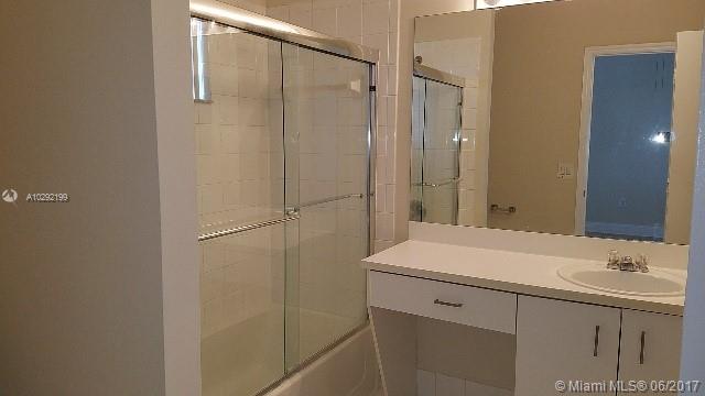 Weitzer Serena Lakes Twnh - Residential Lease