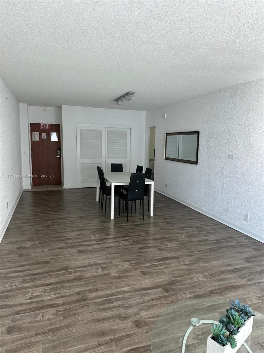 SIAN OCEAN RESIDENCES CON - Residential Lease