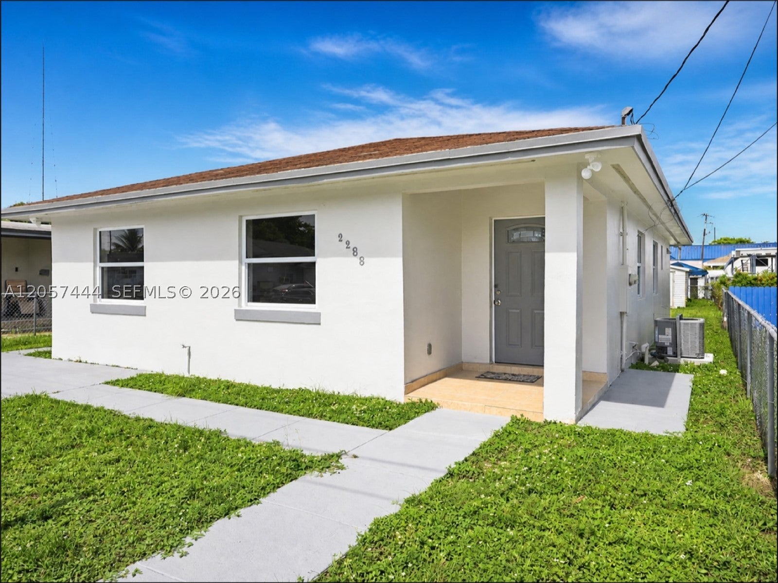 2288 W 4th Ct