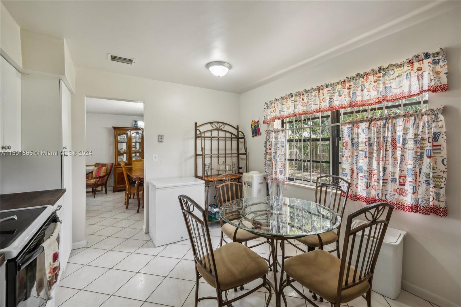 CAROL CITY 4TH ADDN - Residential