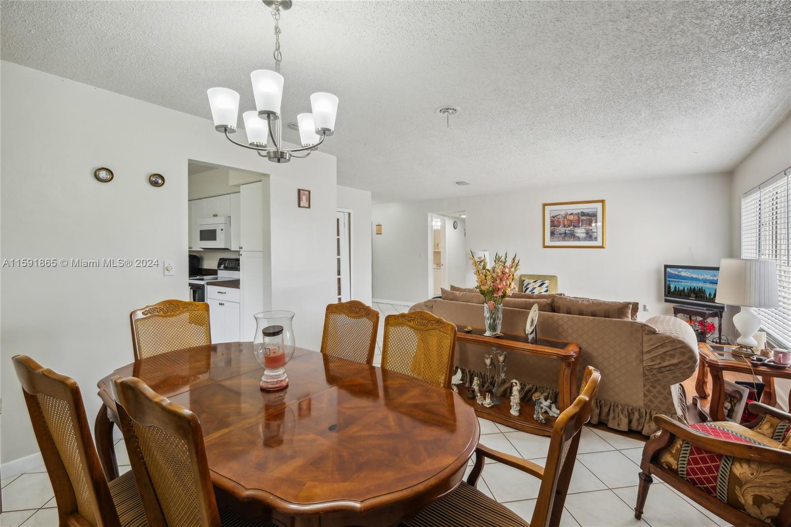 CAROL CITY 4TH ADDN - Residential