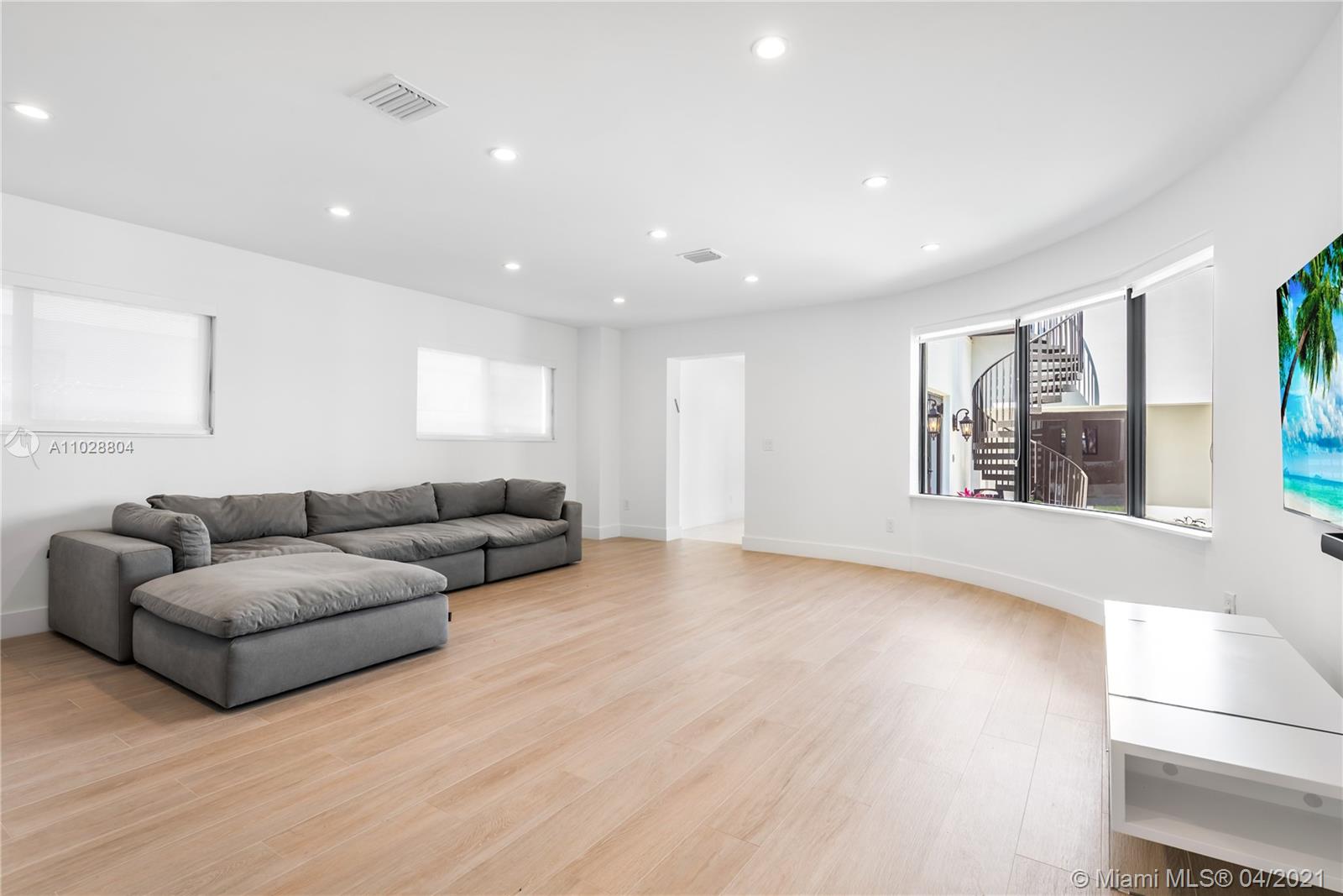 FLAMINGO TERRACE SUB - Residential