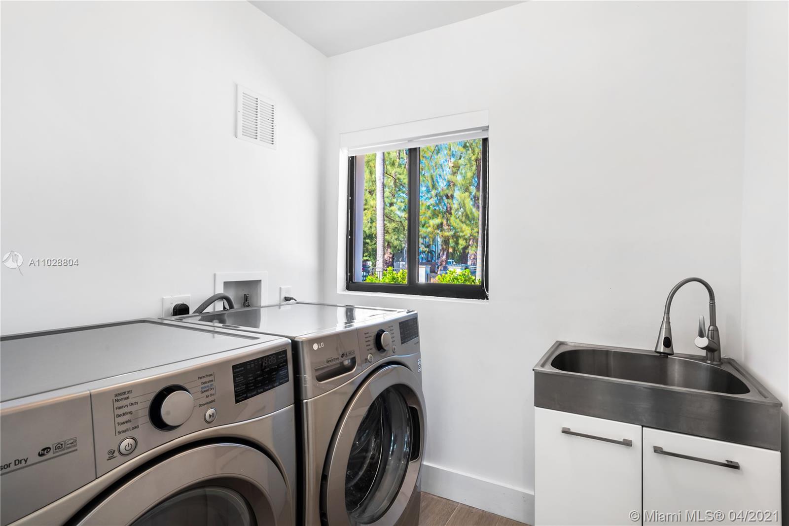 FLAMINGO TERRACE SUB - Residential