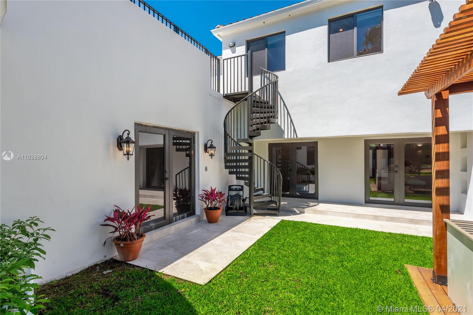 FLAMINGO TERRACE SUB - Residential