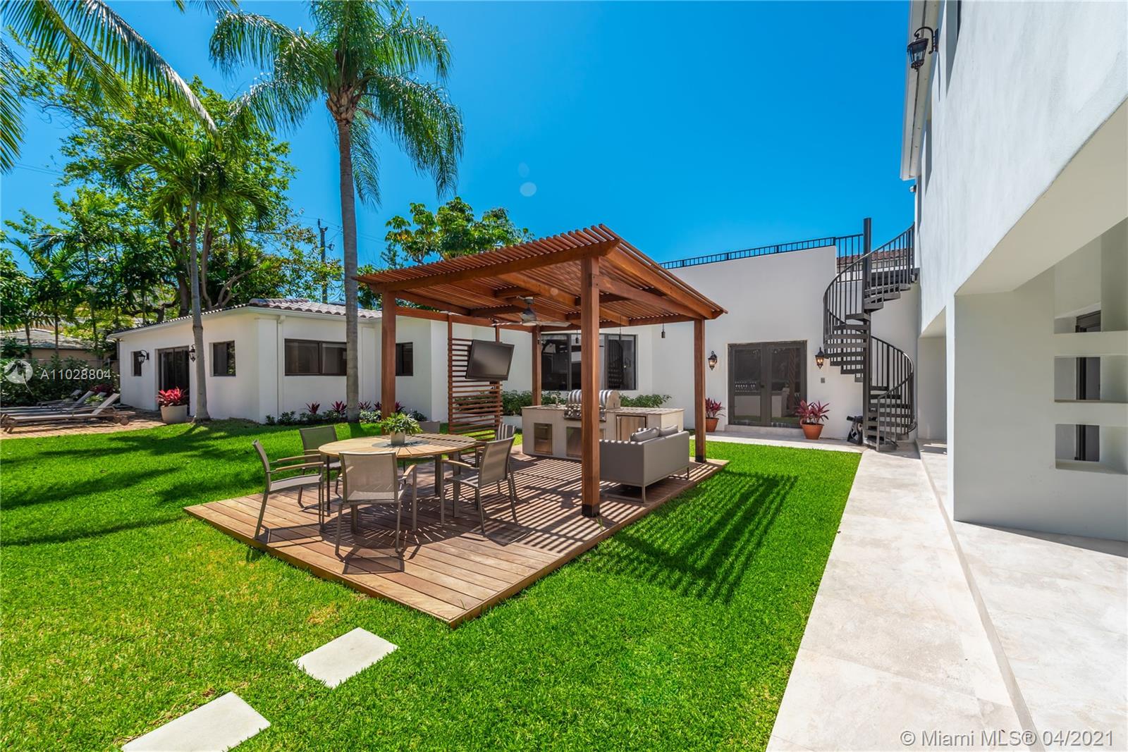 FLAMINGO TERRACE SUB - Residential