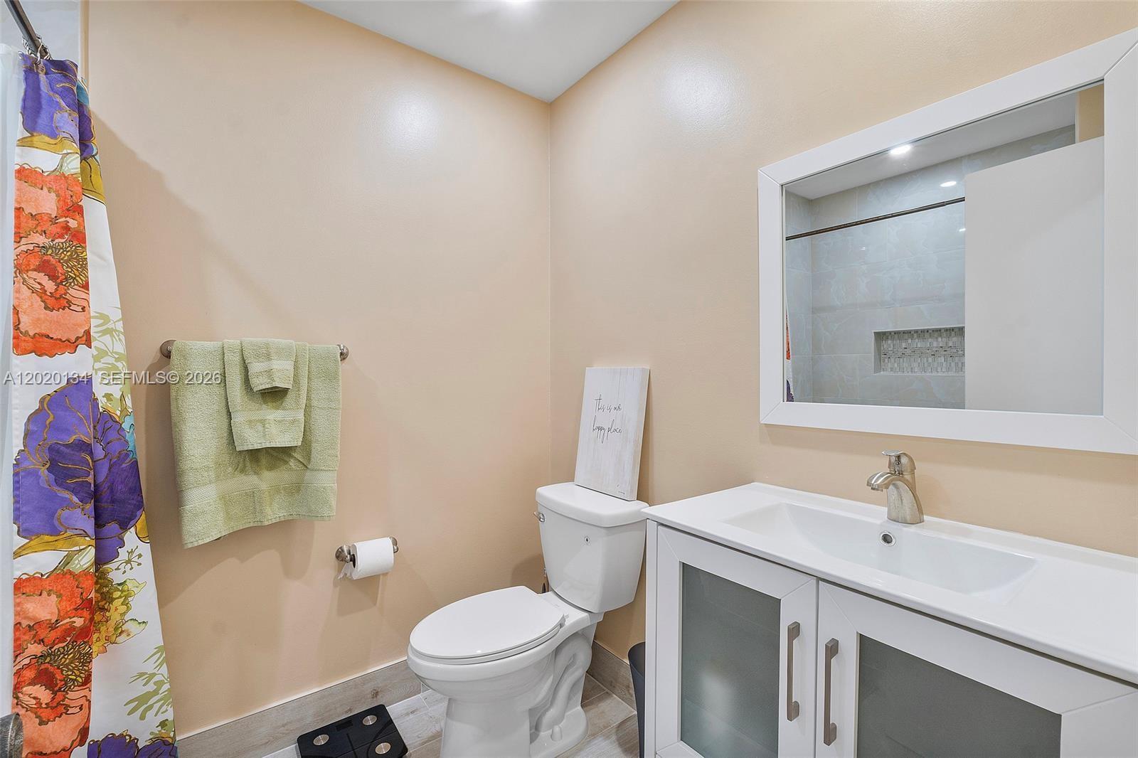 POND APPLE PLACE I CONDO - Residential