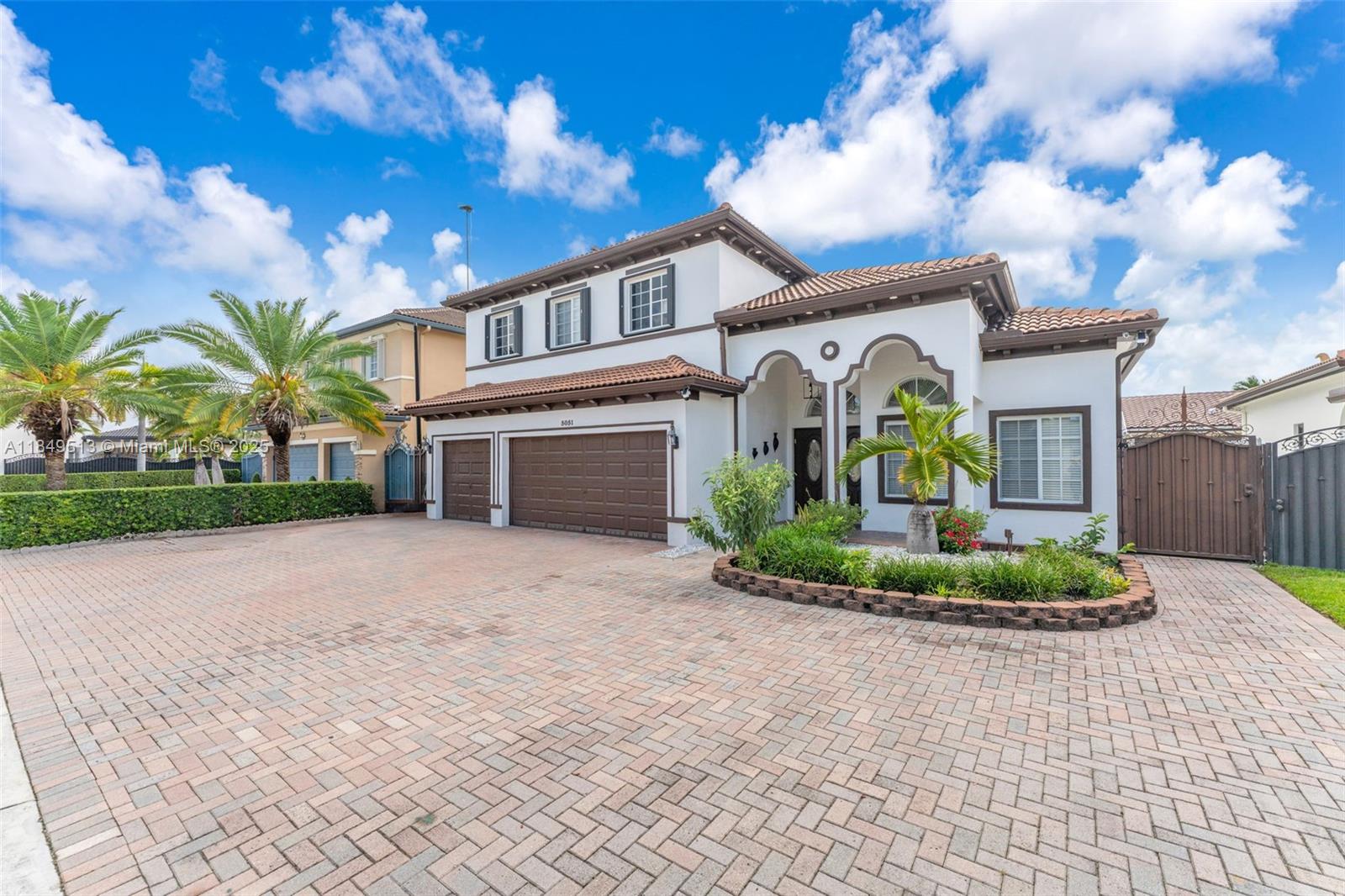 5051 SW 163rd Ct, Miami, FL, 33185/$980,000 2 5051 SW 163rd Ct