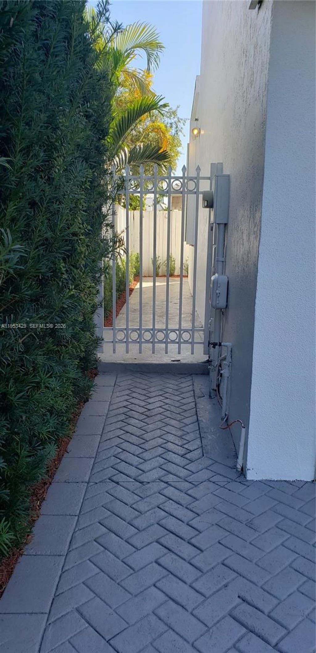 Photo of 11242 SW 62nd Ln, Miami, FL 33173 (MLS # A11953429)