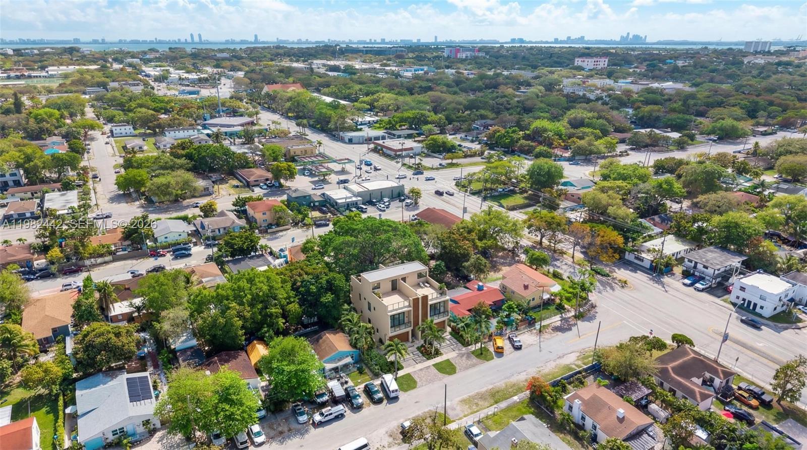 EDISON HEIGHTS - Residential