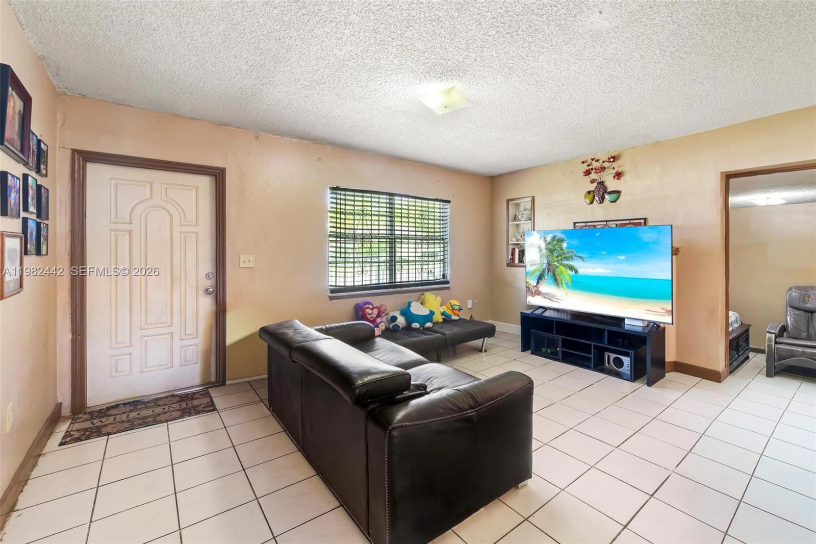 EDISON HEIGHTS - Residential