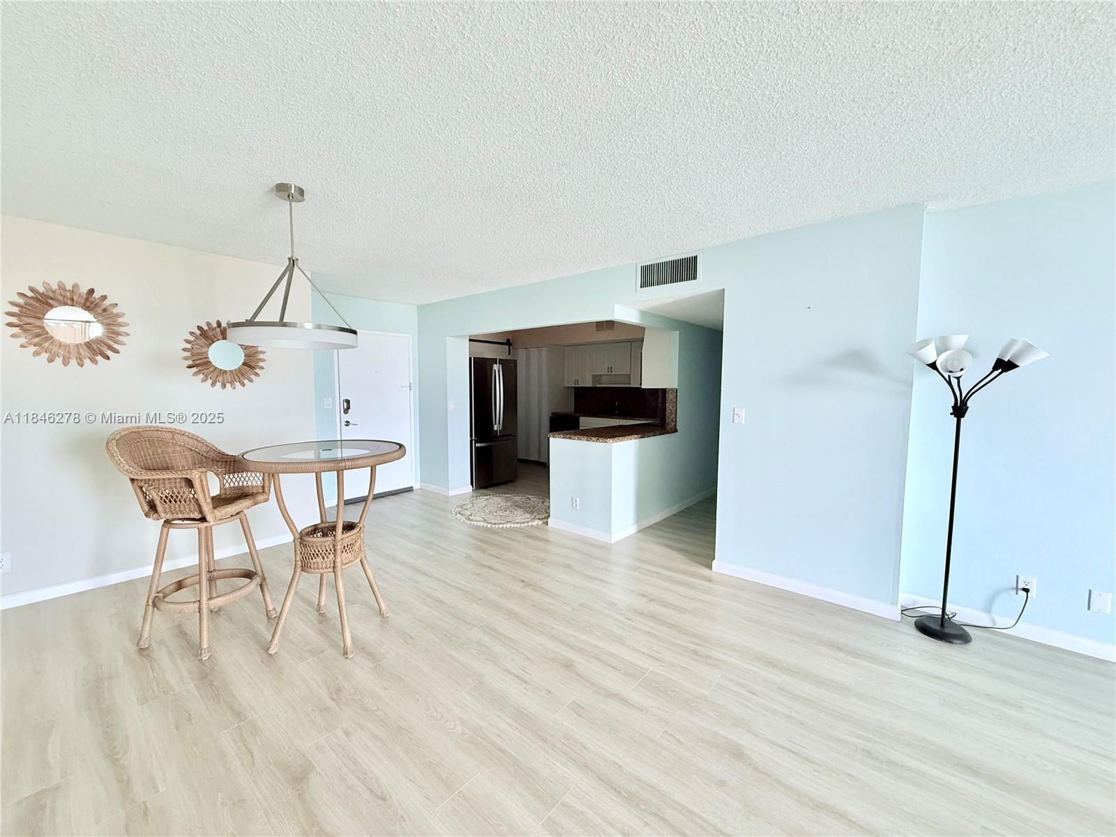 1600 S Ocean Dr 7B