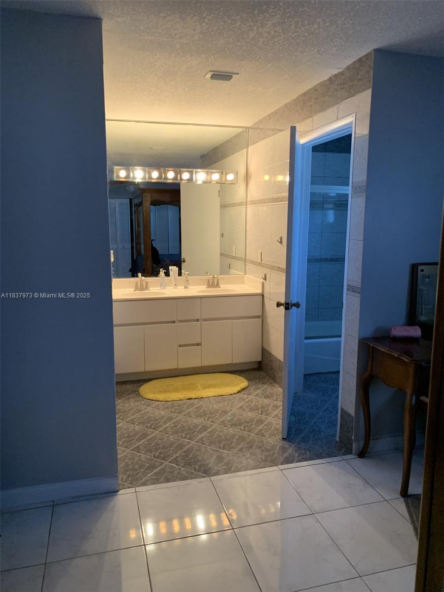 CARIBBEAN COURT ESTATES - Residential