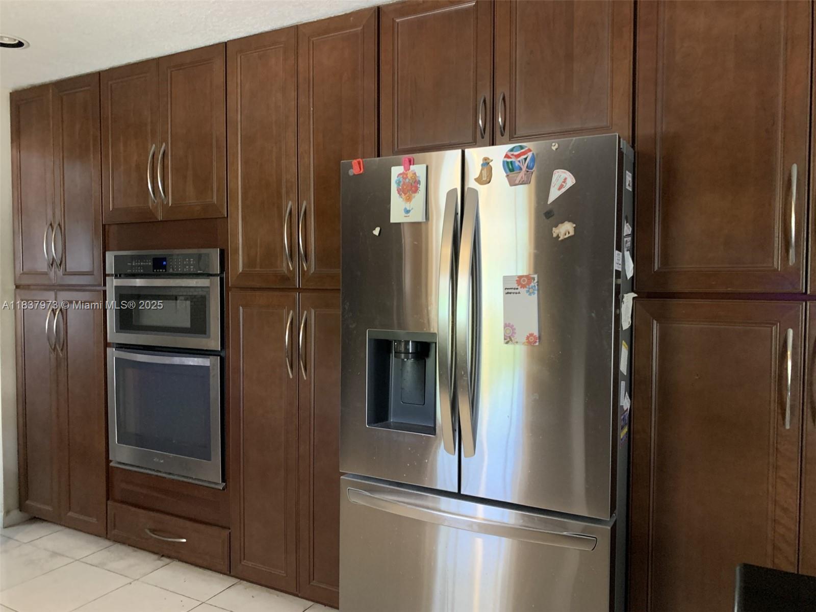 CARIBBEAN COURT ESTATES - Residential