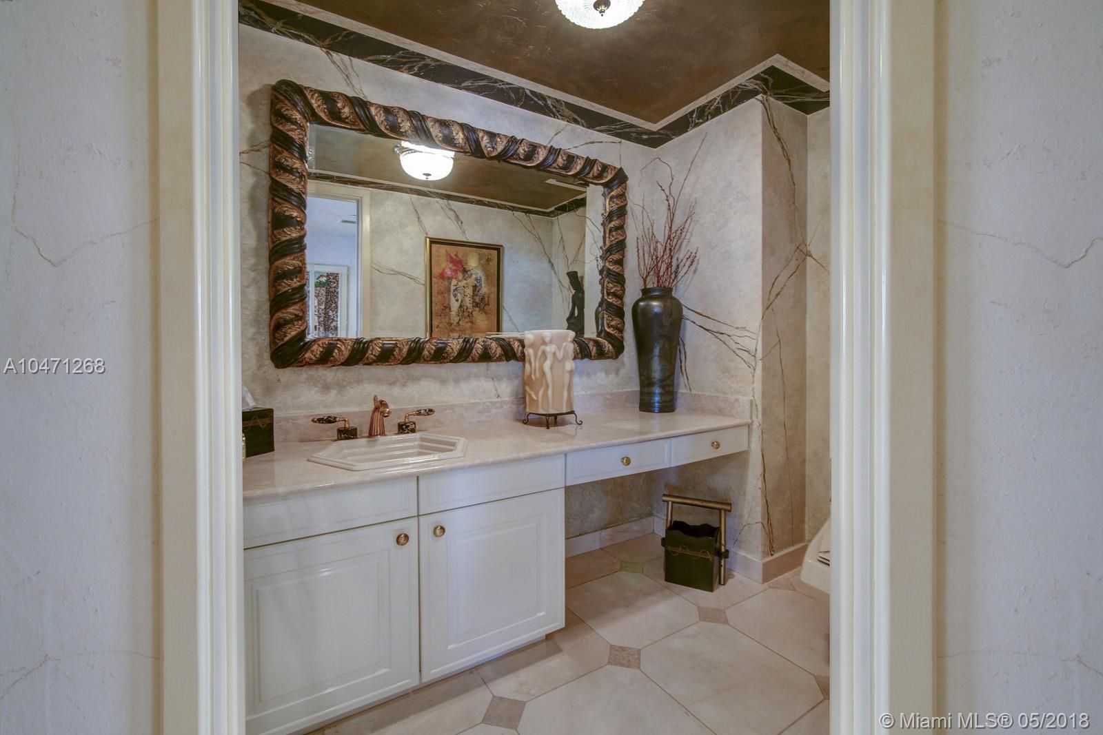 BAL HARBOUR TOWER CONDO - Residential